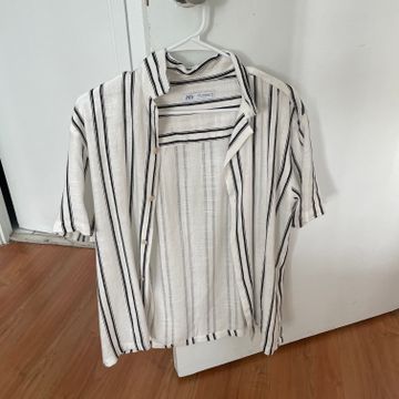 Zara  - Chemises à rayures (Blanc, Noir)