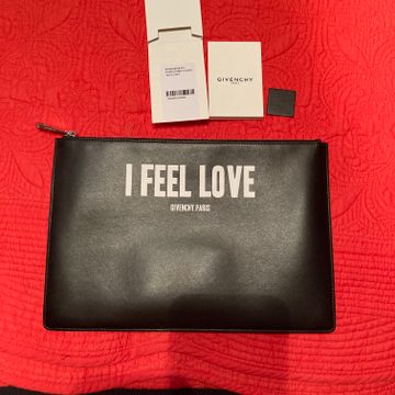 Givenchy  - Clutches & Wristlets (Black)