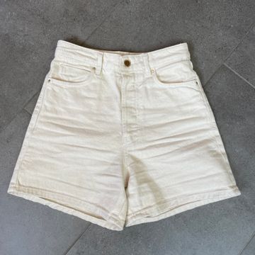 Zara - Shorts taille haute (Beige)