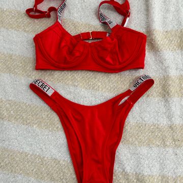 Victoria Secret - Bikinis & tankinins (Red)