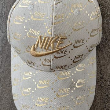 Nike  - Caps (White)
