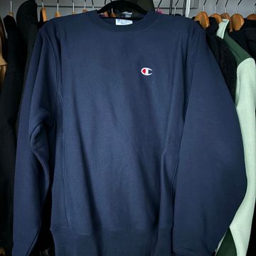 Navy blue champion clearance crewneck