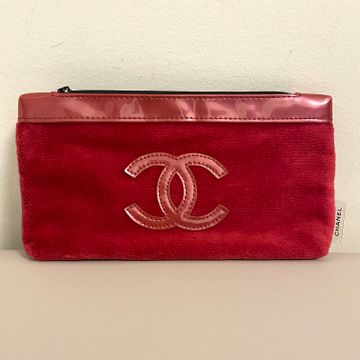 Chanel  - Face-care tools (Red)