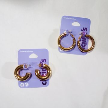 Claires - Earrings (Gold)