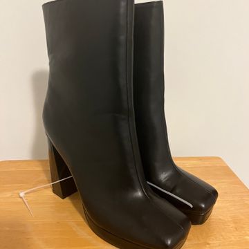 Cape Robbin - Platform boots (Black)