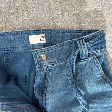 Aritzia - Shorts en jean (Bleu)