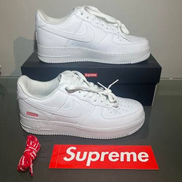 Nike - Sneakers (White)