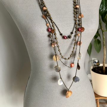 Avon - Necklaces & pendants (Orange, Pink, Beige)