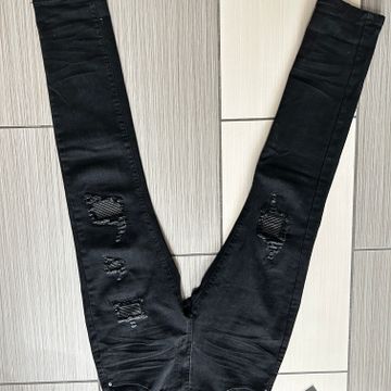 Amiri - Jeans troués (Noir)
