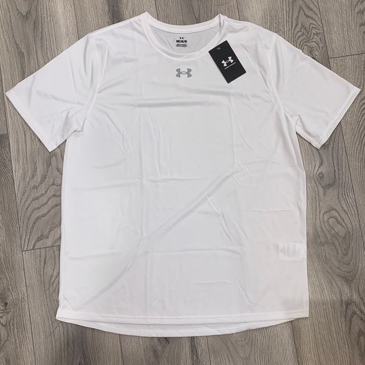 Under Armour - Tops & T-shirts, Short sleeved T-shirts | Vinted