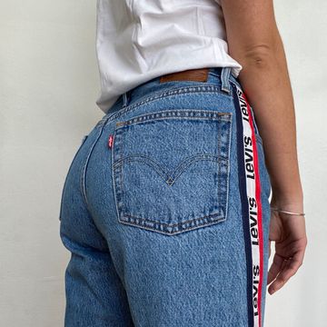 Levî’s - High waisted jeans (White, Blue, Red)