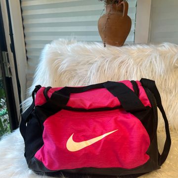 Nike - Holdalls (Pink)