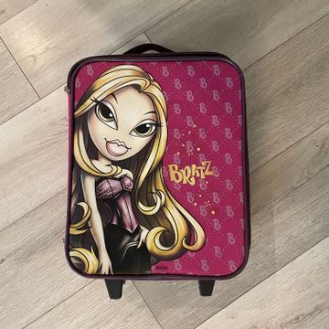 Bratz - Luggage & Suitcases (Pink)