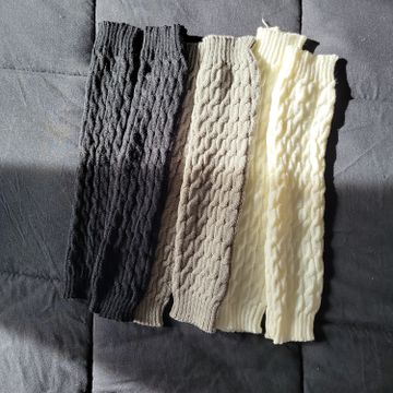 Unknown - Gloves & Mittens (Black, Grey, Beige)