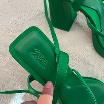 Zara - High heels (Green)