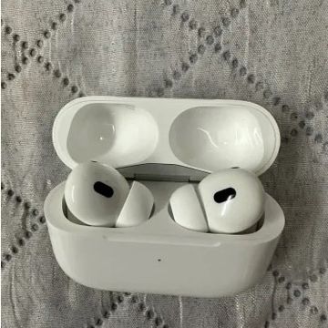Apple  - Other tech accessories (White, Black)