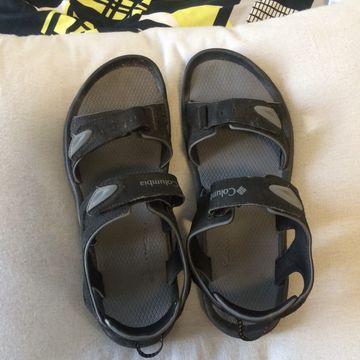 Columbia - Sandals (Black, Grey)
