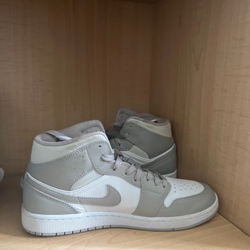 Jordan - Sneakers (Grey)