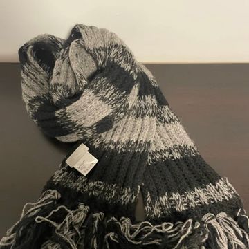 Dior Homme  - Foulards tricotés