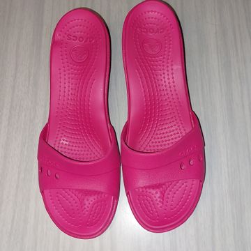 Crocs - Flat sandals (Pink)