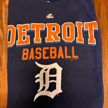 Mens Majestic MLB Detroit Tigers T-Shirt Size L