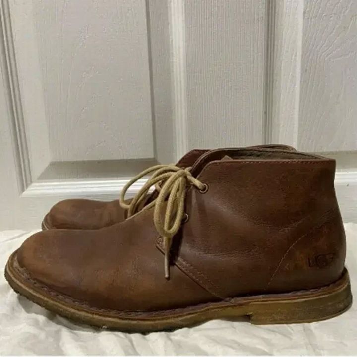 Mens ugg deals boots size 9