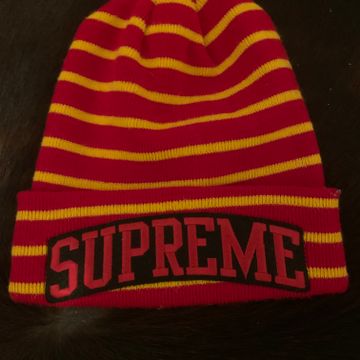 Supreme Beanies & Hats