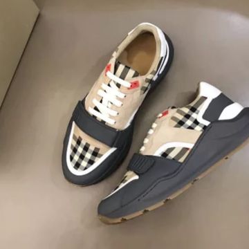 Burberry homme - Shoes, Sneakers | Vinted