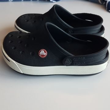 Crocs - Sandals & Flip-flops (Black)