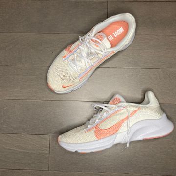 Nike - Chaussures plates (Blanc)