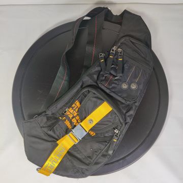 INNTURT - Bum bags (Black, Yellow, Grey)