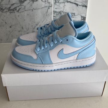 Nike - Sneakers (White, Blue)