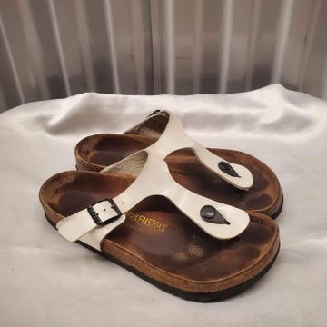 Birkenstock  - Flat sandals (White)