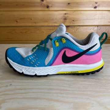 Nike - Sneakers (White, Blue, Pink)