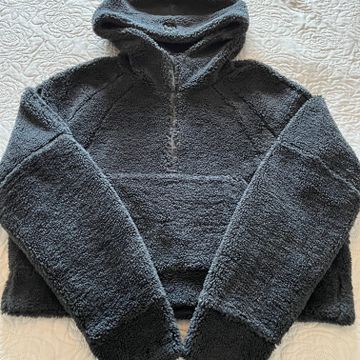 Lululemon - Hoodies & Sweatshirts (Black)
