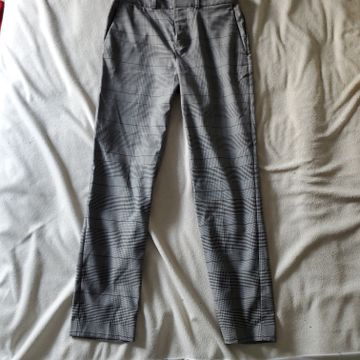H&M - Straight-leg pants (Black, Grey)