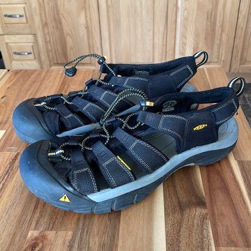 Keen - Sandals (Black, Yellow, Grey)