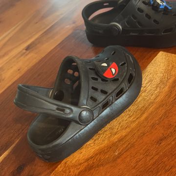 Croc ( sketcher ) - Sandals & Flip-flops (Black)