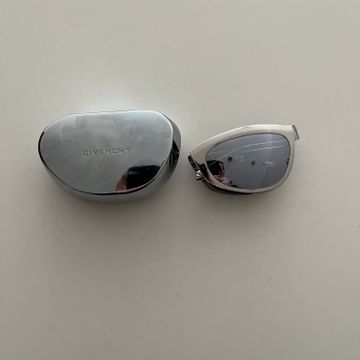 Givenchy - Sunglasses (Grey, Silver)