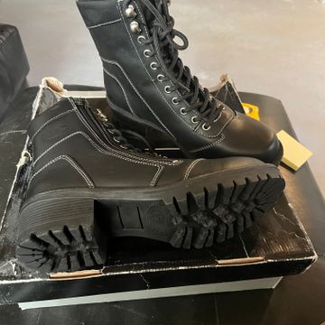 Moto - Lace-up boots (Black)