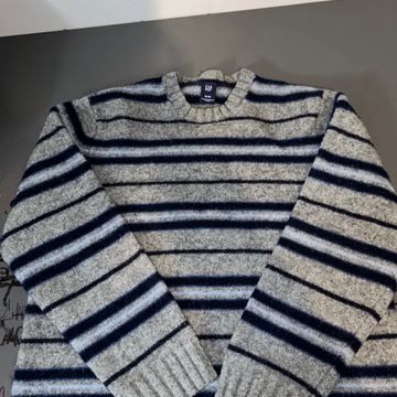 Gap - Knitted sweaters (White, Blue, Grey)