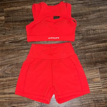 Alphalete - Shorts (Rouge)
