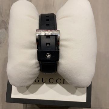 Gucci - Watches (Black)