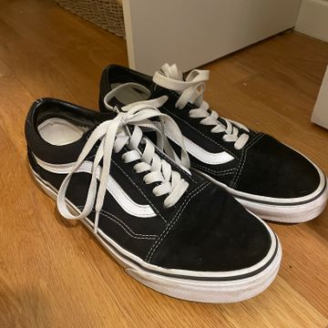Vans - Sneakers (White, Black)