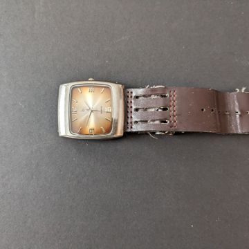 Inconnue  - Watches (Brown, Silver)