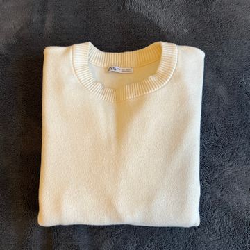 Zara - Long sleeved T-shirts (Beige)