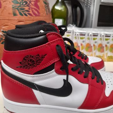 Jordan - Sneakers (Blanc, Noir, Rouge)