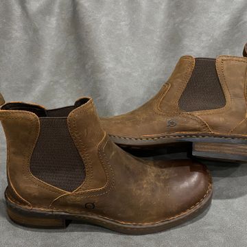 Born chelsea discount boots mens