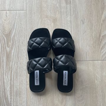 Steve Madden  - Flat sandals (Black)