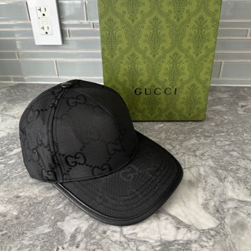 Gucci  - Caps (Black)